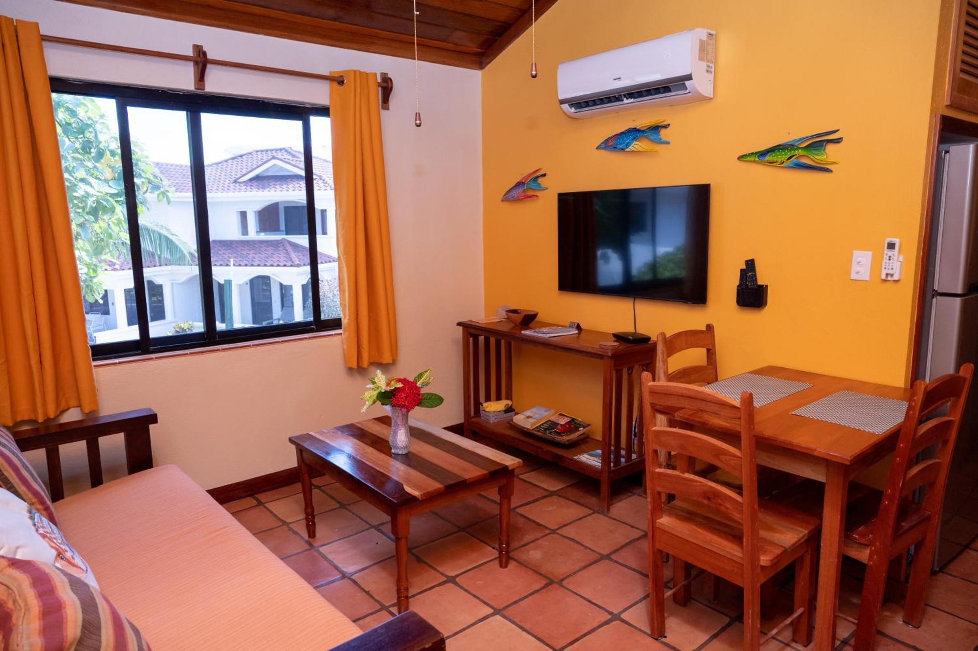 Hotel Isla Bonita Yacht Club San Pedro  Esterno foto