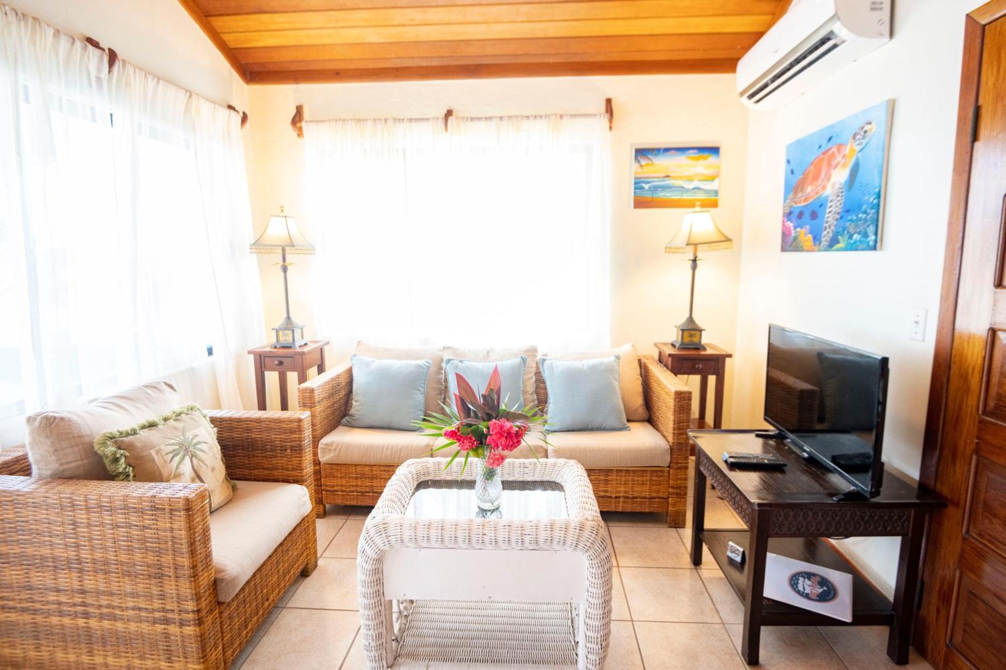 Hotel Isla Bonita Yacht Club San Pedro  Esterno foto