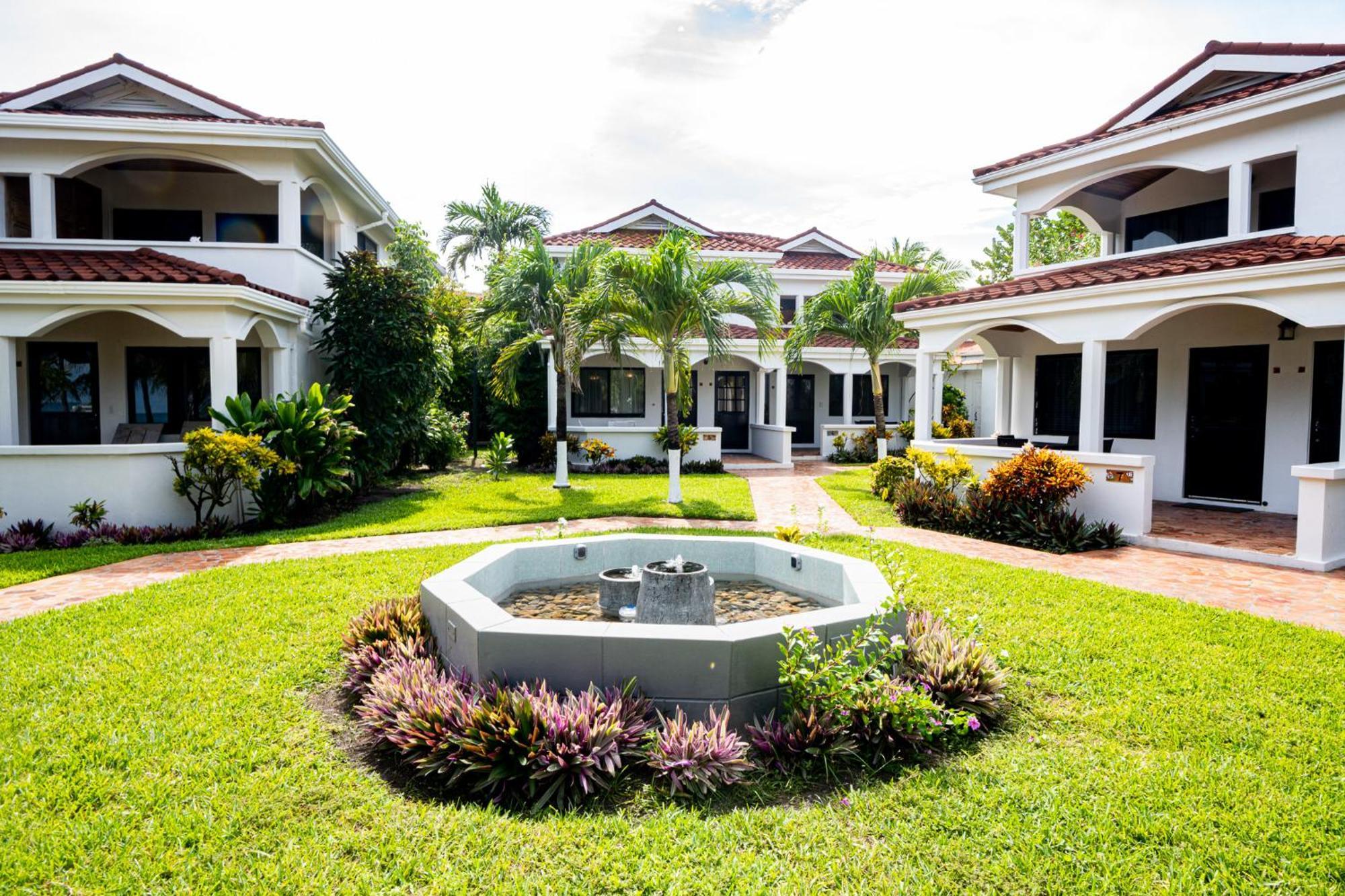 Hotel Isla Bonita Yacht Club San Pedro  Esterno foto